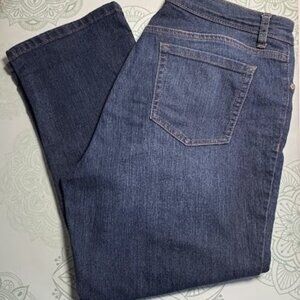 Style & Co Women's Curvy Capris Size 10